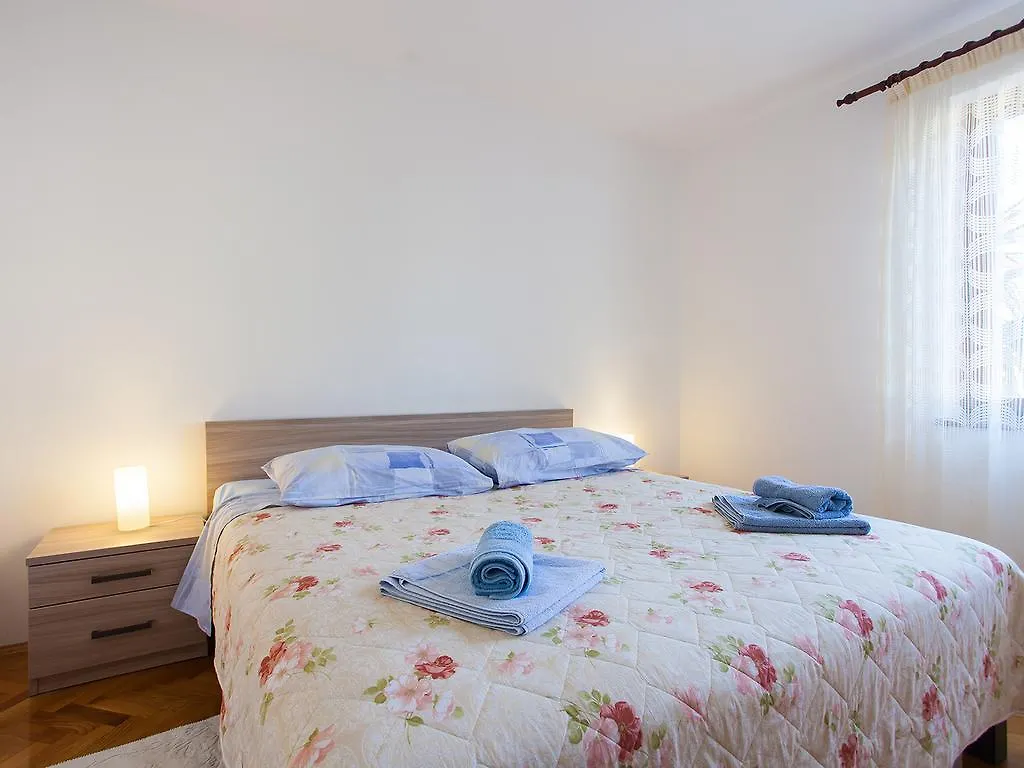 Apartment Nenad Porec